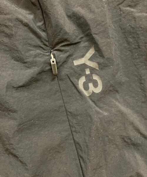 Y-3（ワイスリー）Y-3 (ワイスリー) M CLASSIC LIGHT SHELL RUNNING WINDBREAKER ブラック サイズ:Mの古着・服飾アイテム