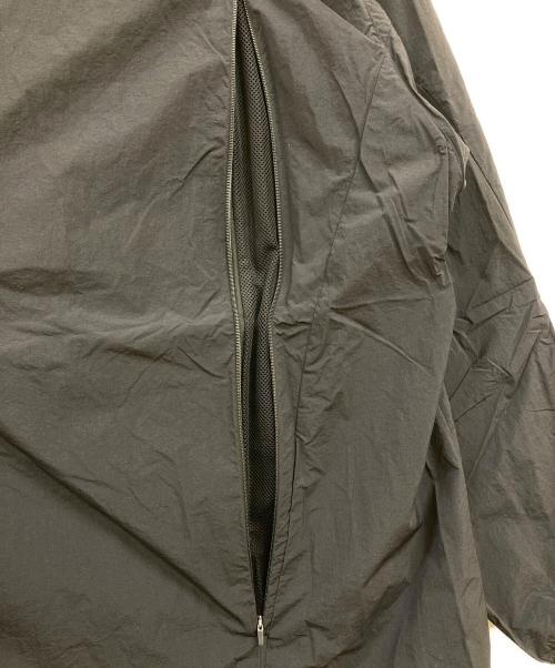 Y-3（ワイスリー）Y-3 (ワイスリー) M CLASSIC LIGHT SHELL RUNNING WINDBREAKER ブラック サイズ:Mの古着・服飾アイテム