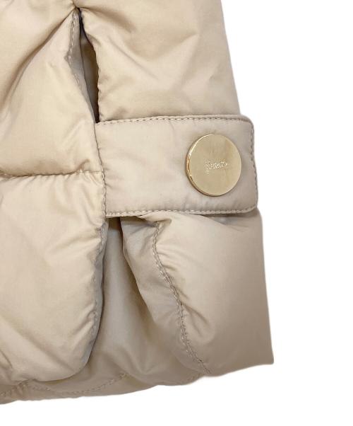 HERNO（ヘルノ）HERNO (ヘルノ) GLOBE ECOAGE A-SHAPE JACKET アイボリー サイズ:42の古着・服飾アイテム