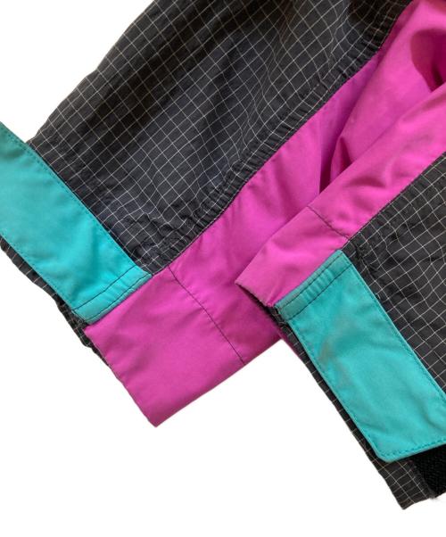 NIKE ACG（ナイキエーシージー）NIKE ACG (ナイキエーシージー) WOVEN HOODED ANORAK JACKET グレー サイズ:Sの古着・服飾アイテム