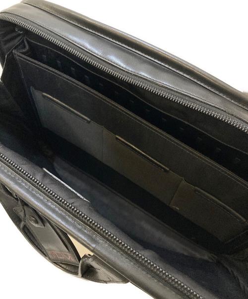 TUMI（トゥミ）TUMI (トゥミ) 2WAYレザーブリーフケース ブラックの古着・服飾アイテム