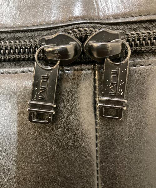 TUMI（トゥミ）TUMI (トゥミ) 2WAYレザーブリーフケース ブラックの古着・服飾アイテム