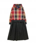 BLUE LABEL CRESTBRIDGEブルーレーベルクレストブリッジ）の古着「ドッキングワンピース」｜ブラック×レッド