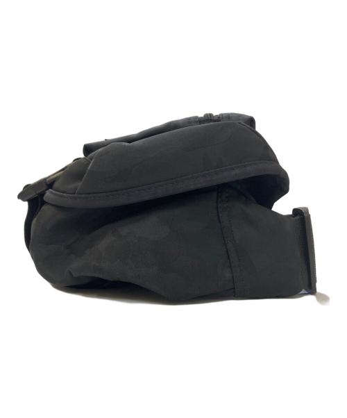PORTER（ポーター）PORTER (ポーター) 30th 限定 タンカー カモフラショルダーバッグ ブラックの古着・服飾アイテム