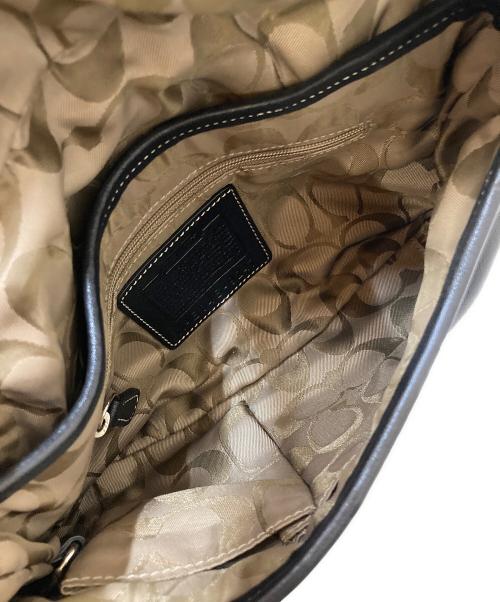 COACH（コーチ）COACH (コーチ) 裏地シグネチャー ソーホー レザーワンショルダーバッグ ブラックの古着・服飾アイテム