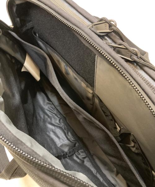 MYSTERY RANCH（ミステリーランチ）MYSTERY RANCH (ミステリーランチ) 3WAYビジネスバッグ ブラックの古着・服飾アイテム