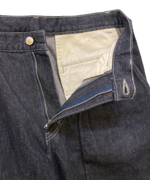 Graphpaper（グラフペーパー）Graphpaper (グラフペーパー) Colorfast Denim Two Tuck Pants インディゴ サイズ:１の古着・服飾アイテム