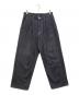 Graphpaper（グラフペーパー）の古着「Colorfast Denim Two Tuck Pants」｜インディゴ