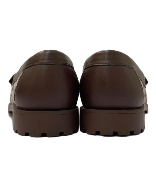 COACH（コーチ）COACH (コーチ) シグネチャー ジャニー ローファー ブラウン サイズ:7の古着・服飾アイテム