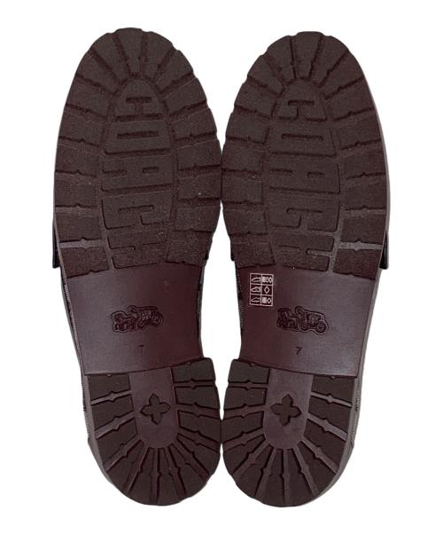 COACH（コーチ）COACH (コーチ) シグネチャー ジャニー ローファー ブラウン サイズ:7の古着・服飾アイテム