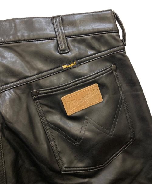 Wrangler（ラングラー）Wrangler (ラングラー) URBAN RESEARCH ID (アーバンリサーチアイディー) フェイクレザーパンツ ブラック サイズ:Ｍの古着・服飾アイテム