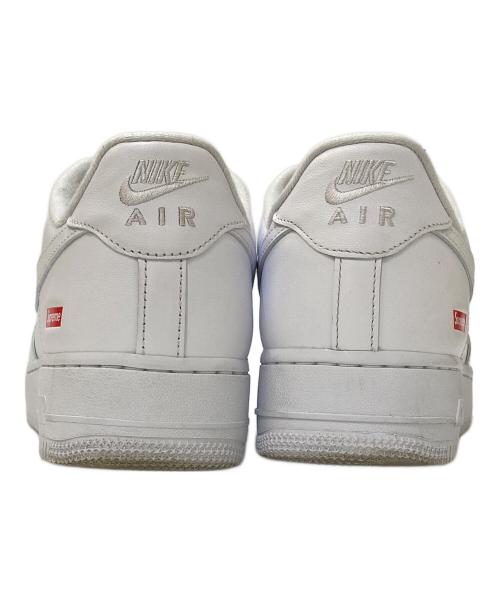NIKE（ナイキ）NIKE (ナイキ) SUPREME (シュプリーム) Air Force 1 ホワイト サイズ:27.5㎝の古着・服飾アイテム