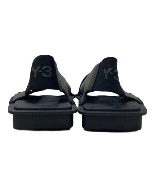 Y-3（ワイスリー）Y-3 (ワイスリー) ロゴストラップ スクエアサンダル ブラック サイズ:4の古着・服飾アイテム