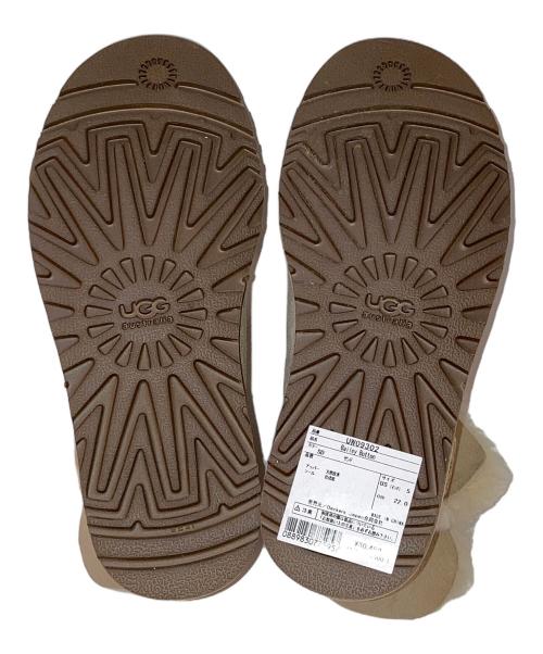 UGG（アグ）UGG (アグ) Bailey Button ベージュ サイズ:22.0㎝ 未使用品の古着・服飾アイテム