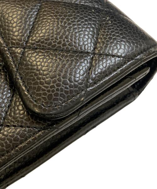 CHANEL（シャネル）CHANEL (シャネル) ココマーク マトラッセ キャビアスキン クラシック ロングフラップウォレット ブラックの古着・服飾アイテム