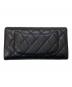 CHANEL (シャネル) ココマーク マトラッセ キャビアスキン クラシック ロングフラップウォレット ブラック：80000円