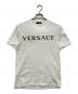 VERSACE（ヴェルサーチェ）の古着「刺繍Tシャツ」｜ホワイト