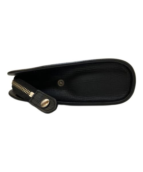 BURBERRY（バーバリー）BURBERRY (バーバリー) 裏地ノバチェック レザークラッチバッグ ブラックの古着・服飾アイテム