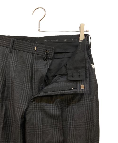 TAKEO KIKUCHI（タケオキクチ）TAKEO KIKUCHI (タケオキクチ) LORO PIANA (ロロピアーナ) ホームスパンカノニコドレス セットアップ ブラック×グレー サイズ:2の古着・服飾アイテム