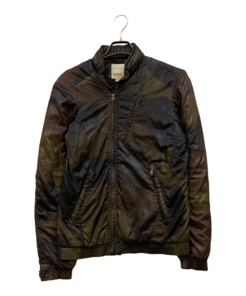 DIESEL（ディーゼル）DIESEL (ディーゼル) カモフラ中綿ジャケット カーキ サイズ:Ｍの古着・服飾アイテム