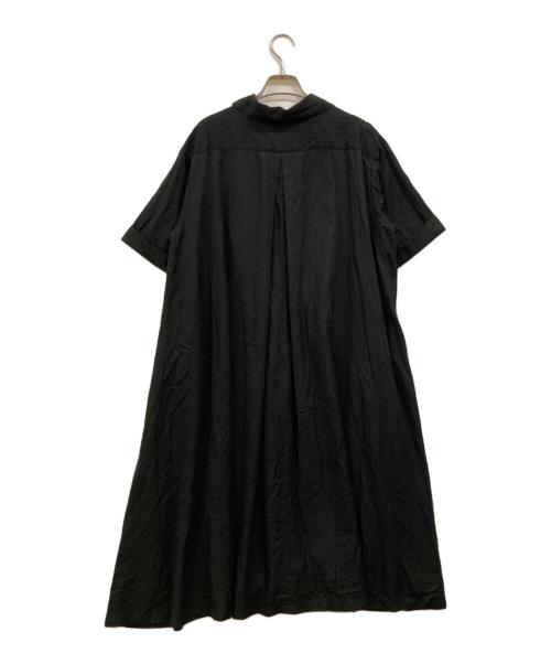 foufou（フーフー）foufou (フーフー) 半袖ワンピース ブラックの古着・服飾アイテム