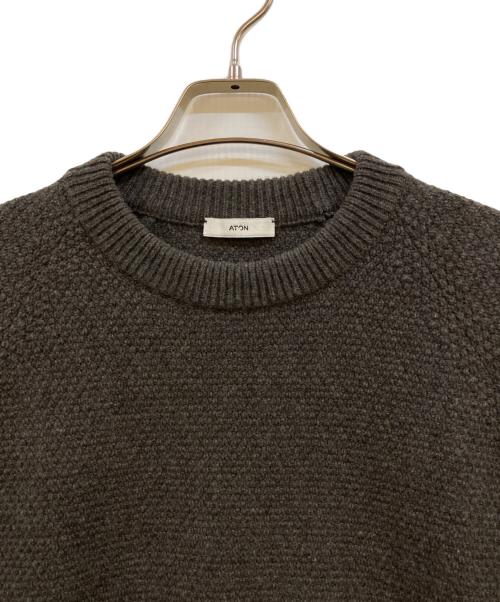 ATON（エイトン）ATON (エイトン) LAMBS WOOL CREWNECK SWEATER ブラウン サイズ:04の古着・服飾アイテム