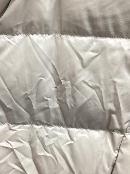 23区（ニジュウサンク）23区 (ニジュウサンク) シレータフタ ミドル丈 ダウンコート ベージュ サイズ:40の古着・服飾アイテム