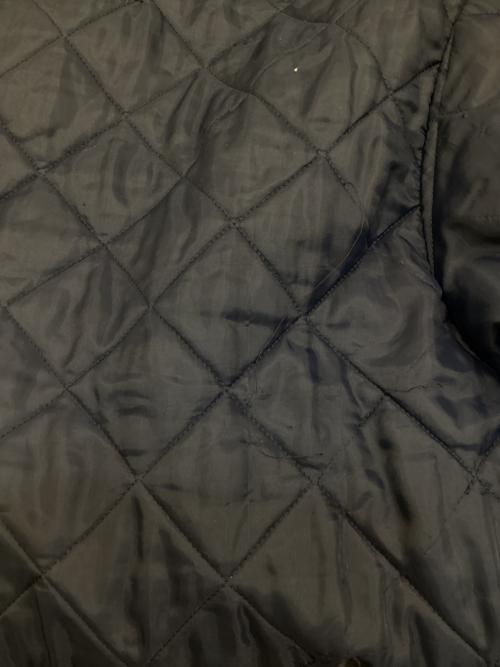 Barbour（バブアー）Barbour (バブアー) キルティングコート ネイビー サイズ:Lの古着・服飾アイテム