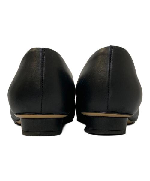 Salvatore Ferragamo（サルヴァトーレ フェラガモ）Salvatore Ferragamo (サルヴァトーレ フェラガモ) VIVA NEW ヴァラリボン フラットパンプス ブラック サイズ:7 1/2の古着・服飾アイテム