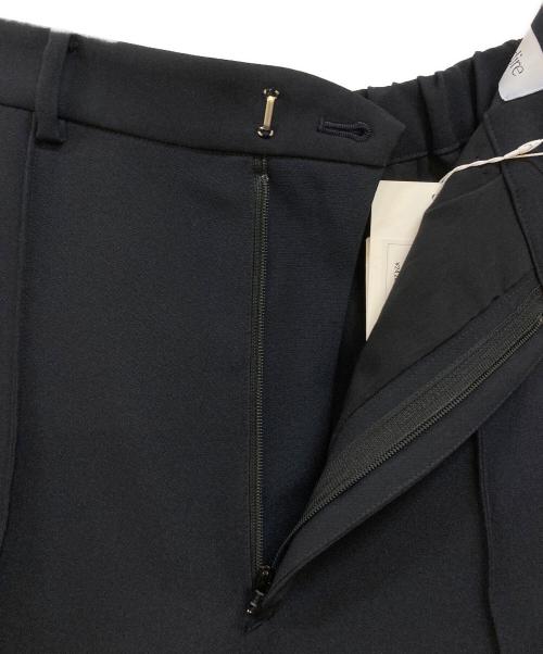 Audire（アウディーレ）Audire (アウディーレ) Stretch caster pants ネイビー サイズ:Ｍ 未使用品の古着・服飾アイテム