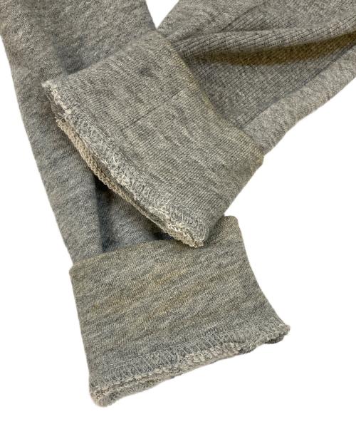 ARMANI EXCHANGE（アルマーニ エクスチェンジ）ARMANI EXCHANGE (アルマーニ エクスチェンジ) エコファー切替ジップパーカー グレー サイズ:XSの古着・服飾アイテム