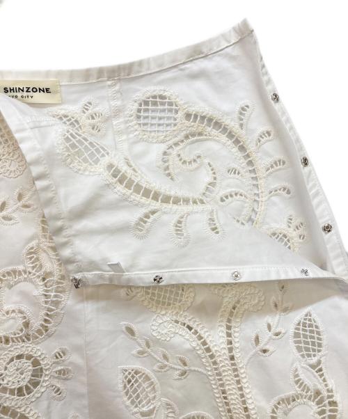 THE SHINZONE（ザ シンゾーン）THE SHINZONE (ザ シンゾーン) EMBROIDERY LACE SKIRT ホワイト サイズ:36の古着・服飾アイテム