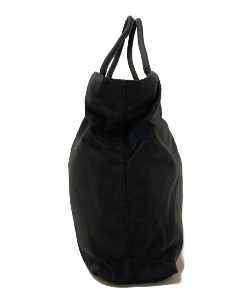 PRADA（プラダ）PRADA (プラダ) ナイロントートバッグ ブラックの古着・服飾アイテム