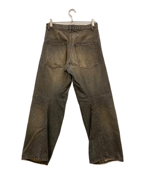 NVRFRGT（ネヴァーフォーゲット）NVRFRGT (ネヴァーフォーゲット) 3D Twisted Wide Leg Jeans ブラック サイズ:1の古着・服飾アイテム