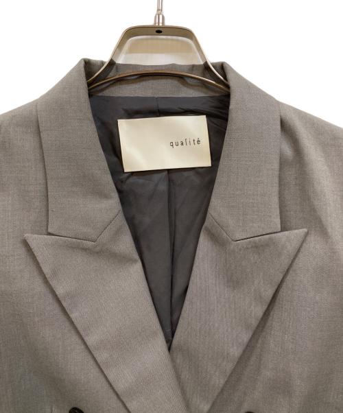 qualite（カリテ）qualite (カリテ) ダブルテーラードジャケット グレー サイズ:38の古着・服飾アイテム