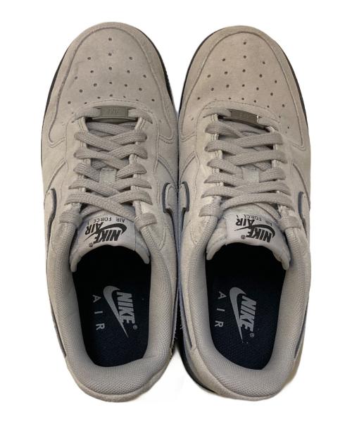 NIKE（ナイキ）NIKE (ナイキ) AIR FORCE 1 07 LV8 ローカットスニーカー グレー サイズ:25㎝の古着・服飾アイテム