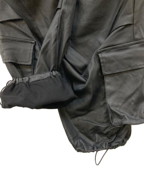 DANKE SCHON（ダンケ シェーン）DANKE SCHON (ダンケ シェーン) PREMIUM COATING WIDE POCKET PANTS ブラック サイズ:Lの古着・服飾アイテム