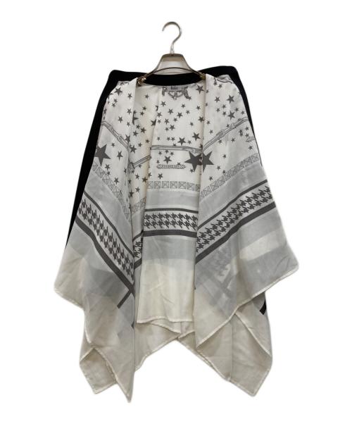 THE RERACS（ザ リラクス）THE RERACS (ザ リラクス) スカーフ柄 スクエアブラウスシャツ ホワイト×ブラック サイズ:Fの古着・服飾アイテム