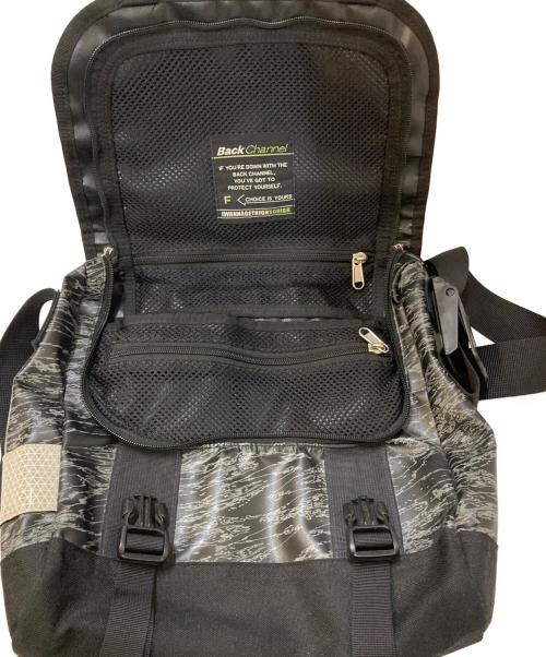 THE NORTH FACE（ザ ノース フェイス）THE NORTH FACE (ザ ノース フェイス) BACK CHANNEL (バックチャンネル) メッセンジャーバッグ ブラックの古着・服飾アイテム
