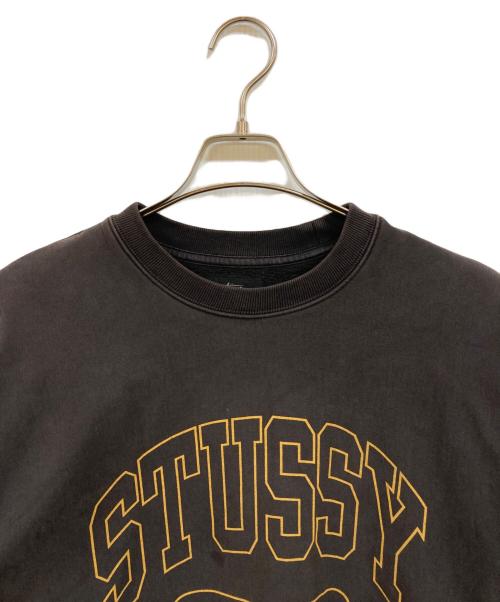stussy（ステューシー）stussy (ステューシー) Varsity Oversized Crew Neck Sweat グレー サイズ:Ｌの古着・服飾アイテム