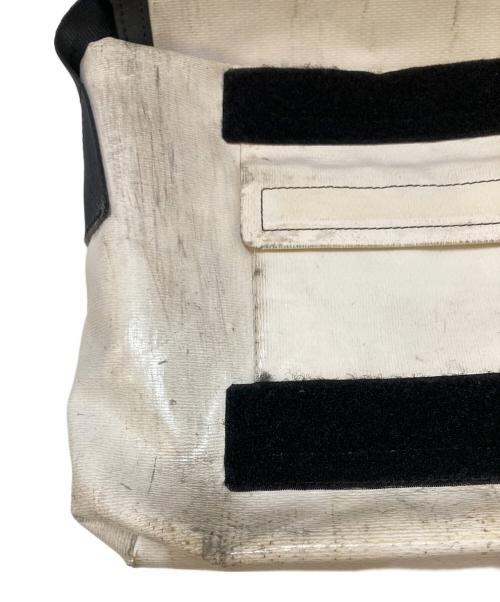 FREITAG（フライターグ）FREITAG (フライターグ) ショルダーバッグ ホワイトの古着・服飾アイテム