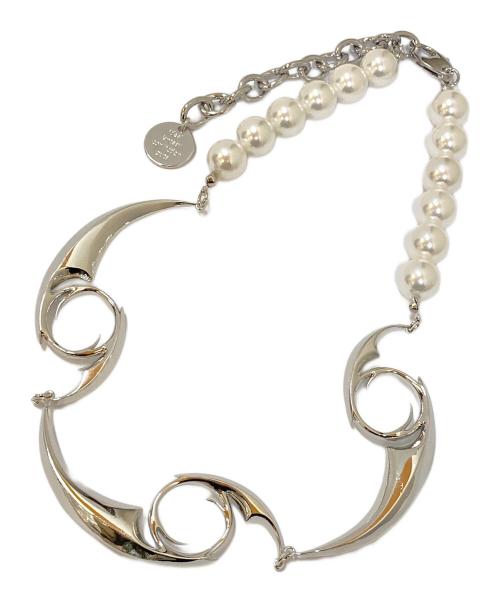 PEG LEG（ペグレグ）PEG LEG (ペグレグ) Emblem-linked pearl necklace ホワイトの古着・服飾アイテム