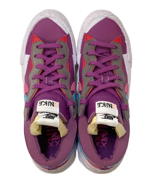 NIKE（ナイキ）NIKE (ナイキ) sacai (サカイ) KAWS (カウズ) BLAZER LOW パープル×ホワイト サイズ:27㎝の古着・服飾アイテム