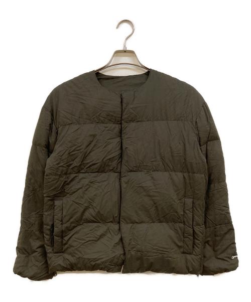 Gymphlex（ジムフレックス）Gymphlex (ジムフレックス) ノーカラーダウンジャケット オリーブ サイズ:12の古着・服飾アイテム
