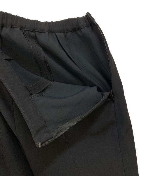 LE PHIL（ル フィル）LE PHIL (ル フィル) 2WAYツイルフロントスリットパンツ ブラックの古着・服飾アイテム