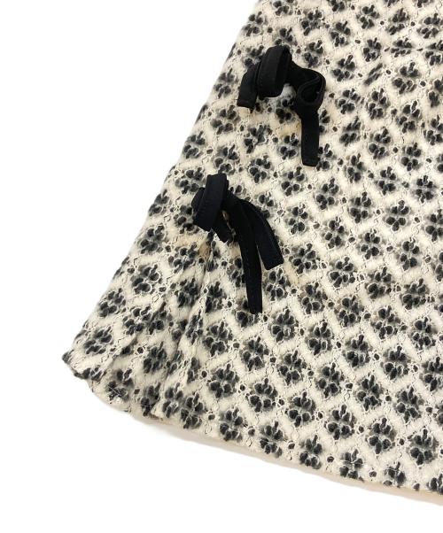 TOCCA（トッカ）TOCCA (トッカ) FLOWER FLUFFY ドレス ホワイト×ブラックの古着・服飾アイテム