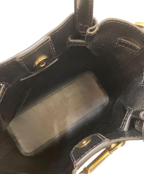 MICHAEL KORS（マイケル・コース）MICHAEL KORS (マイケル・コース) CARSON NS クロスボディスモール バッグ ブラックの古着・服飾アイテム