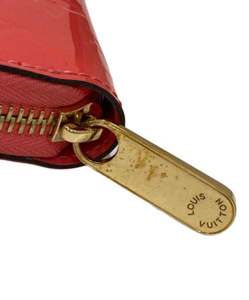 LOUIS VUITTON（ルイ ヴィトン）LOUIS VUITTON (ルイ ヴィトン) モノグラム ヴェルニ ジッピーウォレット ポム・ダムールの古着・服飾アイテム