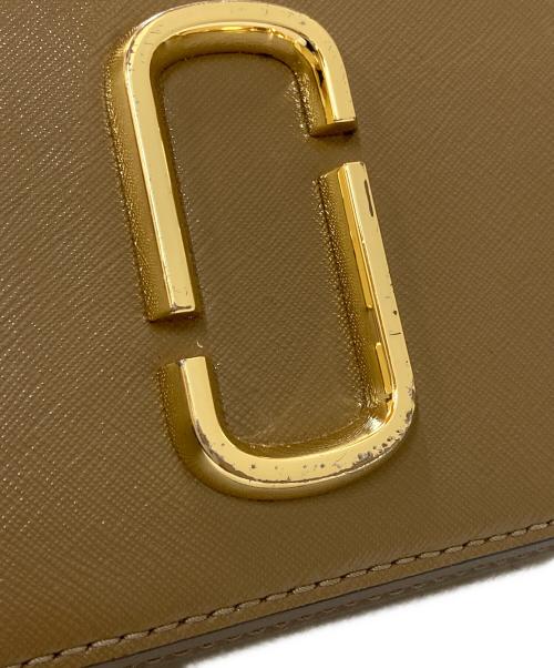 MARC JACOBS（マークジェイコブス）MARC JACOBS (マークジェイコブス) SNAPSHOT スナップショット ショルダーバッグ ベージュの古着・服飾アイテム