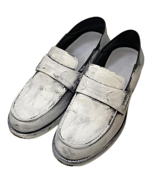 Maison Margiela（メゾンマルジェラ）Maison Margiela (メゾンマルジェラ) 4スティッチ/ペイント ローファー ブラック×ホワイト サイズ:36の古着・服飾アイテム